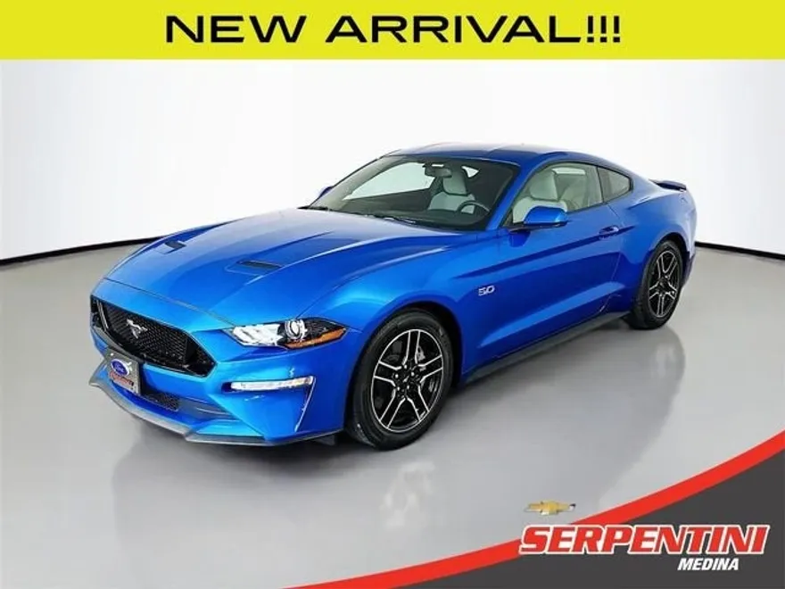 2019 Ford Mustang GT photo 1