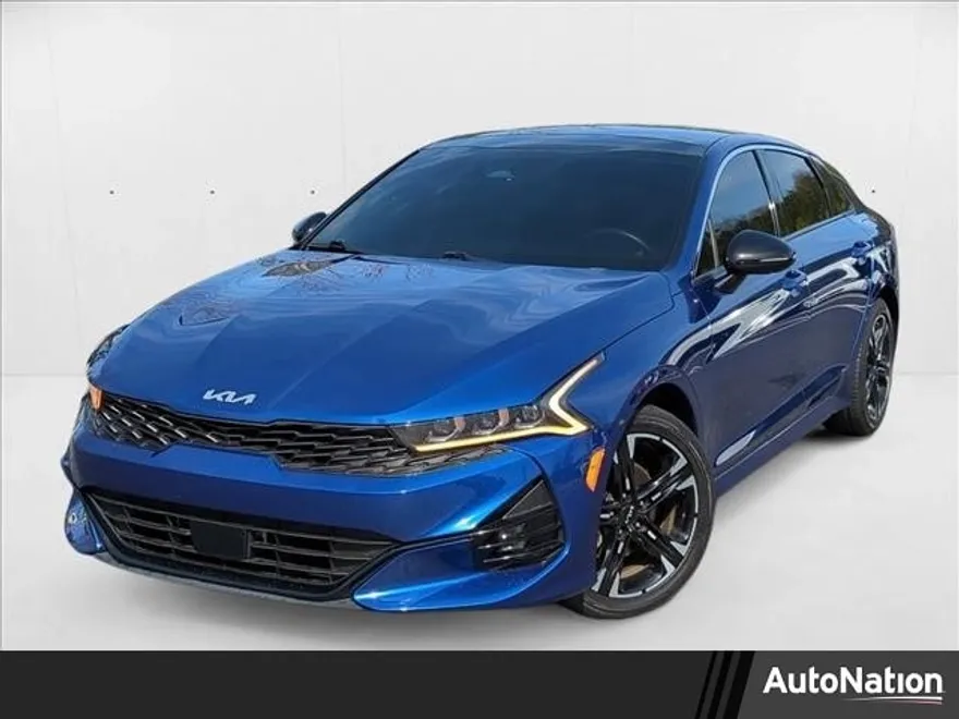 2023 Kia K5 GT-Line photo 1