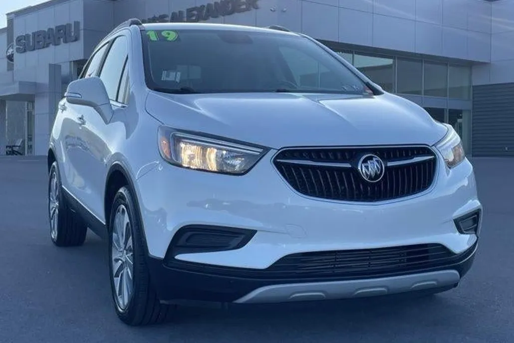 2019 Buick Encore Preferred photo 1