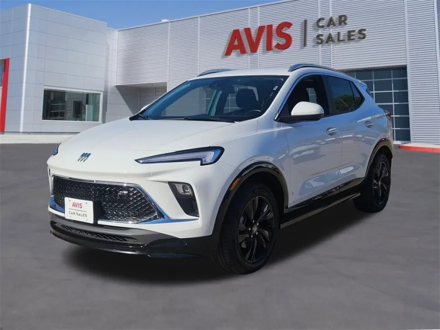 2024 Buick Encore GX Sport Touring photo 1