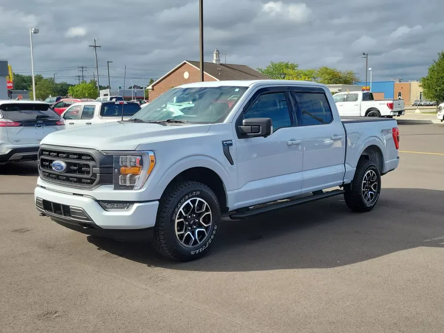 2022 Ford F-150 XLT photo 1