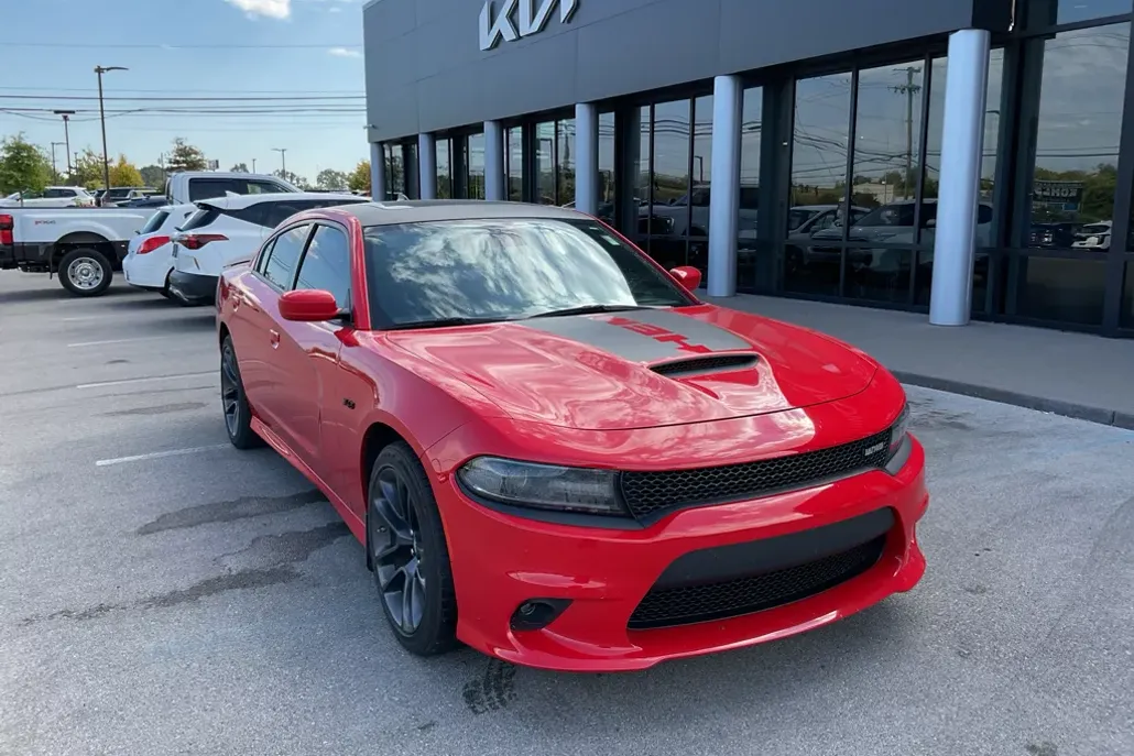 2021 Dodge Charger R/T photo 1