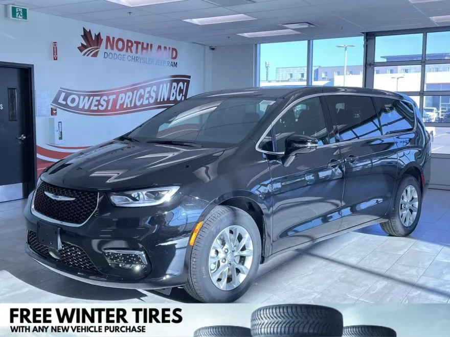 2026 Chrysler Pacifica photo 1