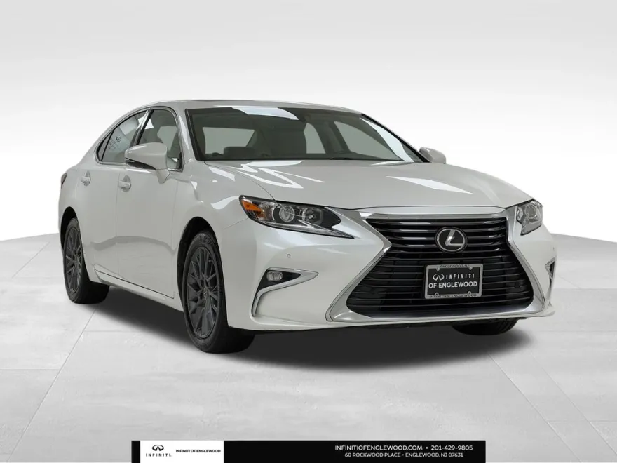 2018 Lexus ES 350 photo 1
