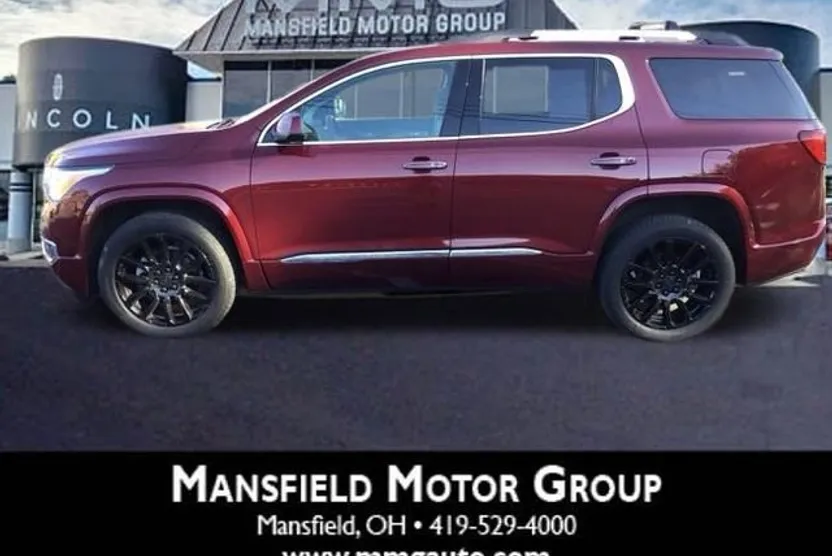 2017 Gmc Acadia Denali photo 1