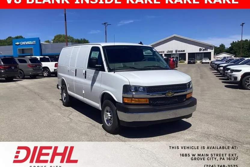 2025 Chevrolet Express 2500 Work Van photo 1