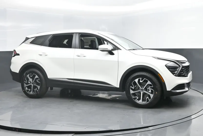 2025 Kia Sportage Hybrid EX photo 1