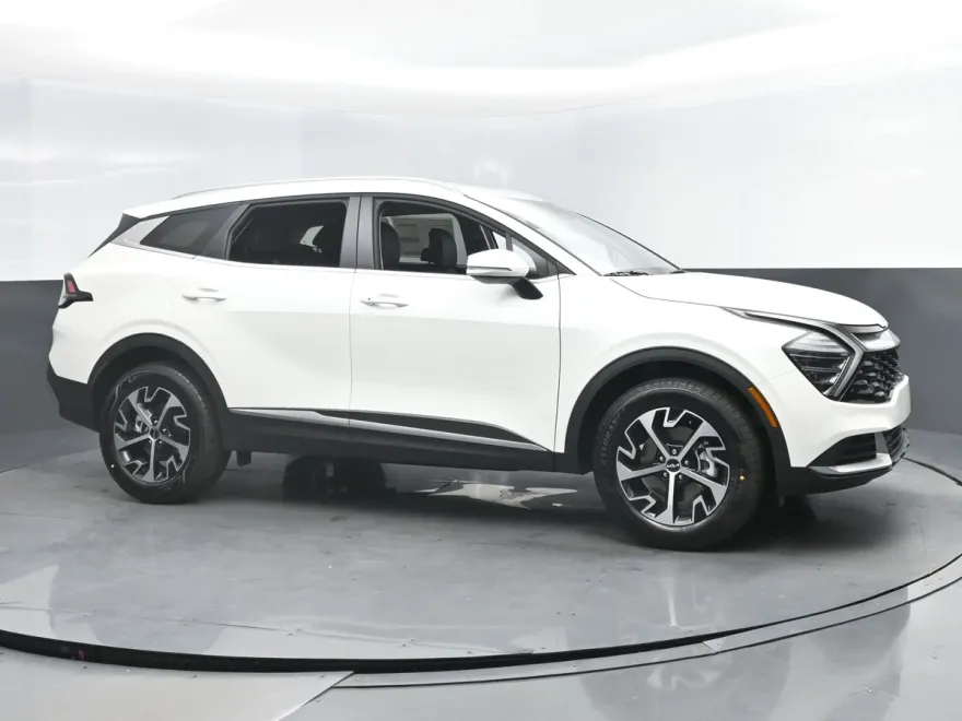 2025 Kia Sportage Hybrid EX photo 1