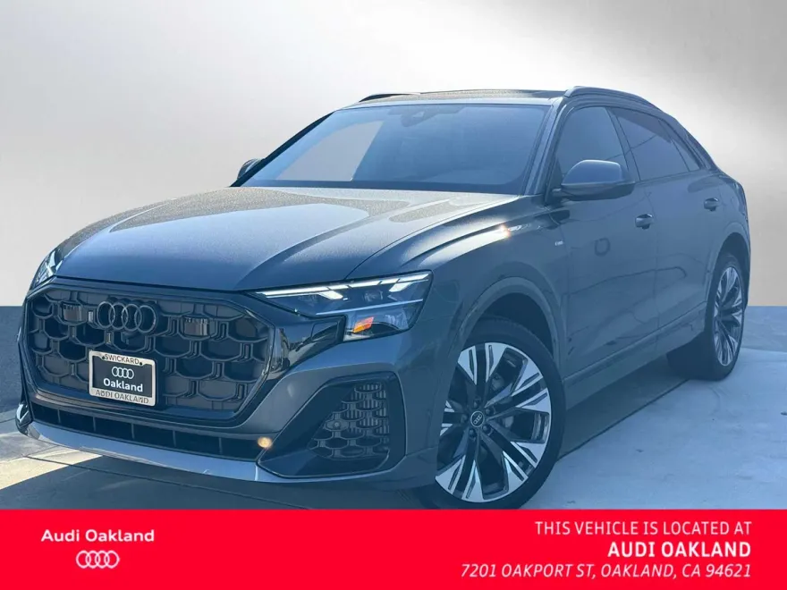 2025 Audi Q8 Premium Plus photo 1