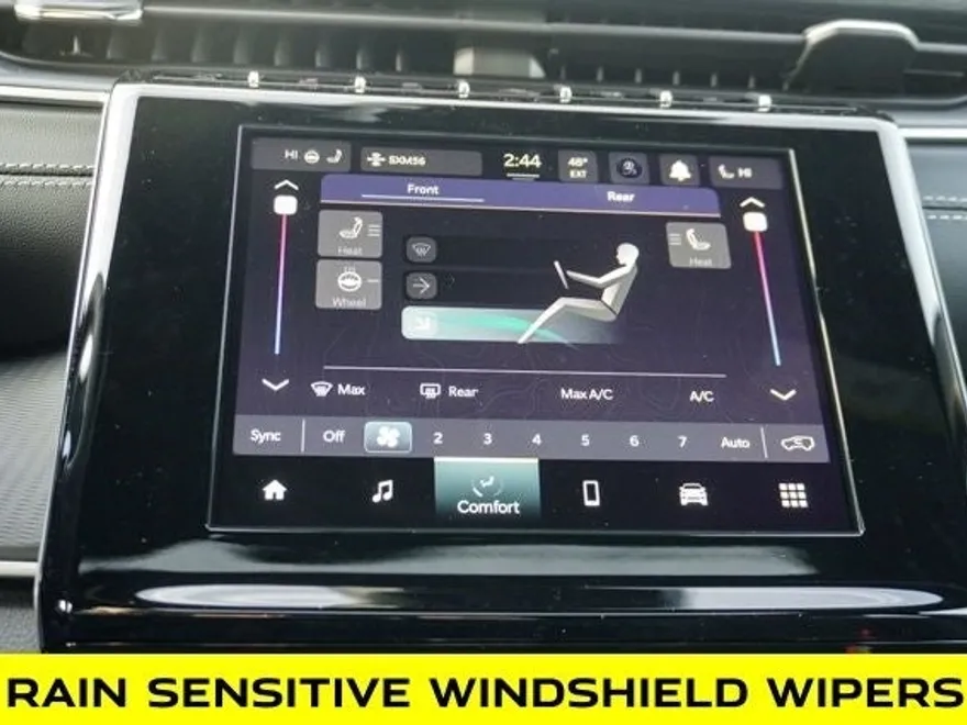 2025 Jeep Grand Cherokee Altitude photo 19