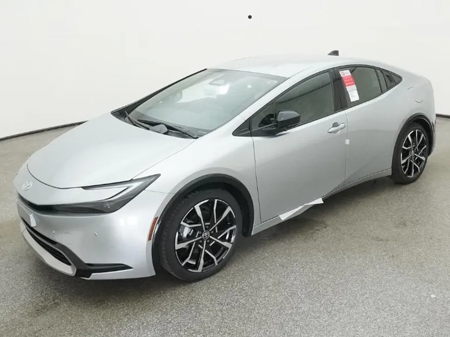 2026 Toyota Prius XSE Plug-in Hybrid photo 1