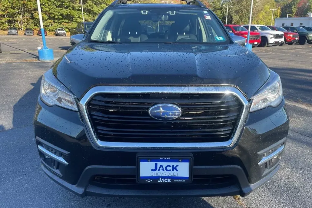 2021 Subaru Ascent Touring photo 1