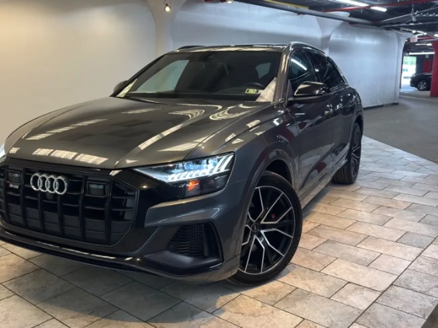 2021 Audi SQ8 Prestige photo 1