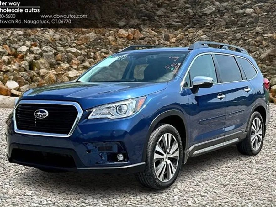 2022 Subaru Ascent Touring photo 1