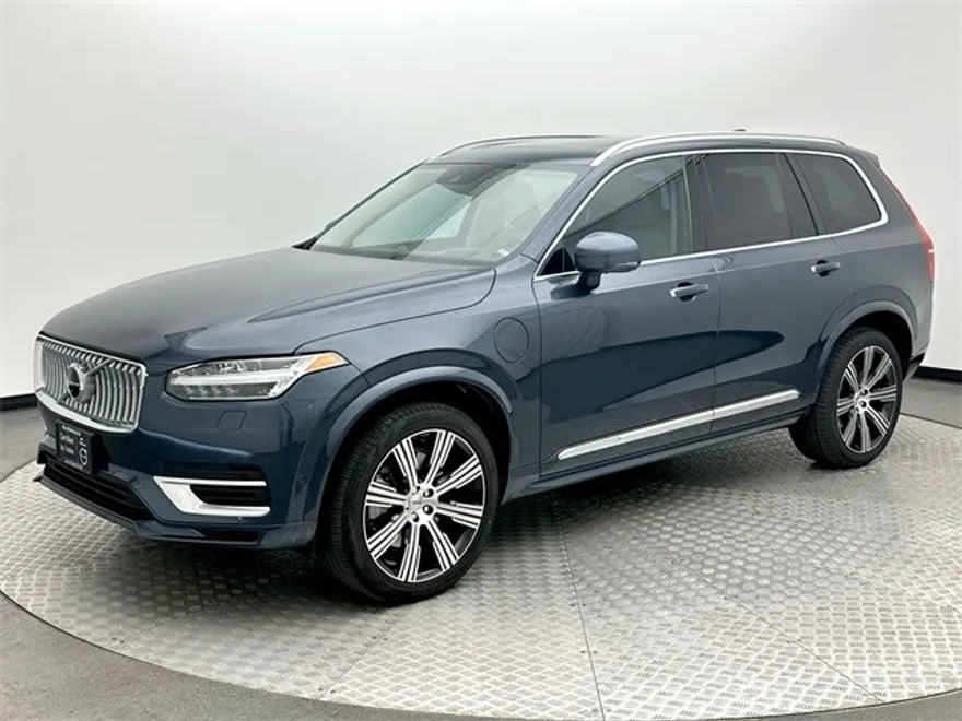 2022 Volvo XC90 Recharge T8 Inscription photo 1
