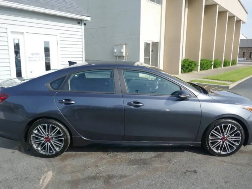 2020 Kia Forte GT photo 1