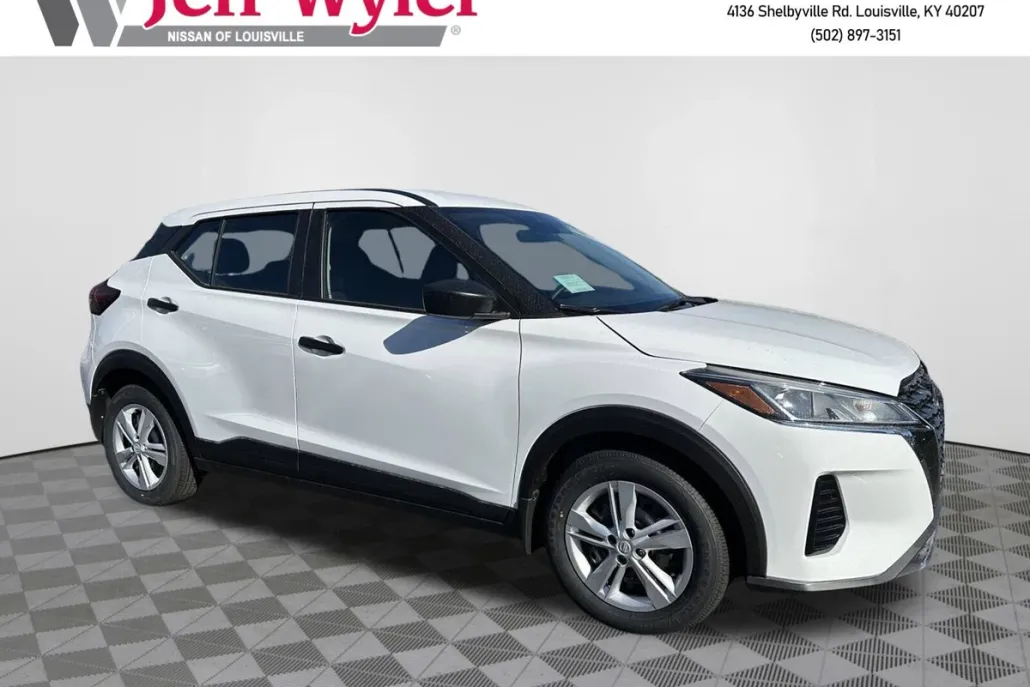 2025 Nissan Kicks Play S photo 1