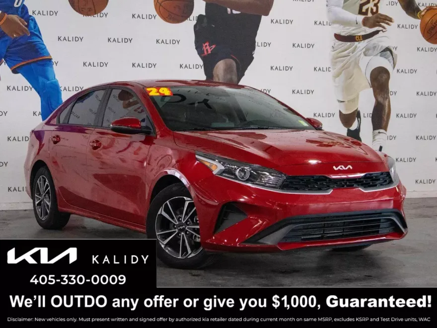2024 Kia Forte LXS photo 1