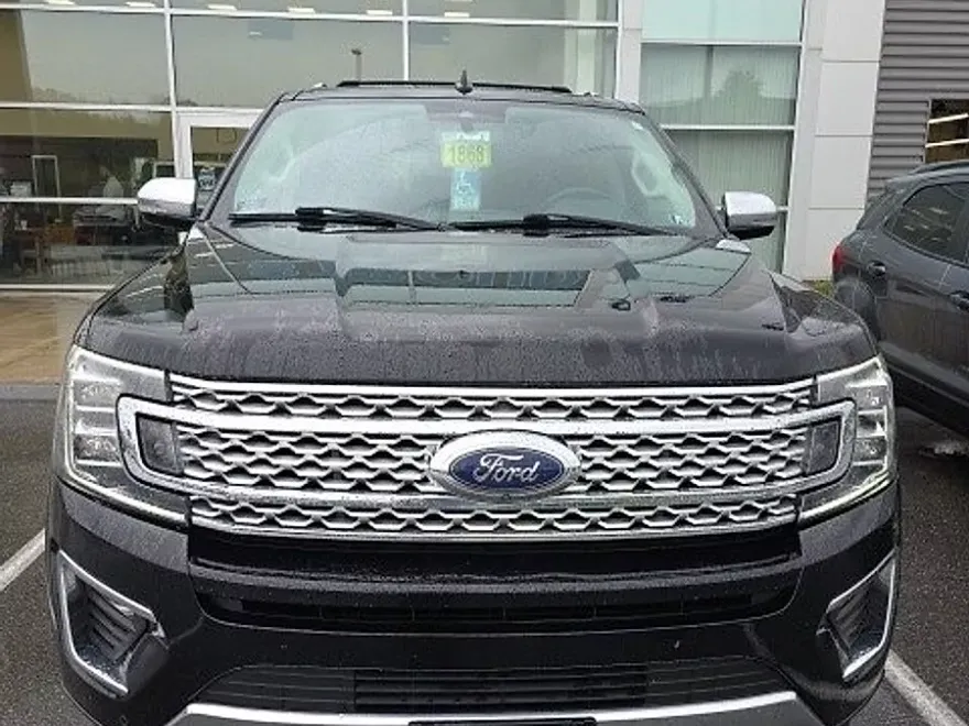2019 Ford Expedition Platinum photo 1