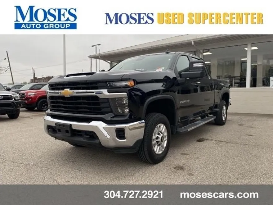 2024 Chevrolet Silverado 2500HD LT photo 1