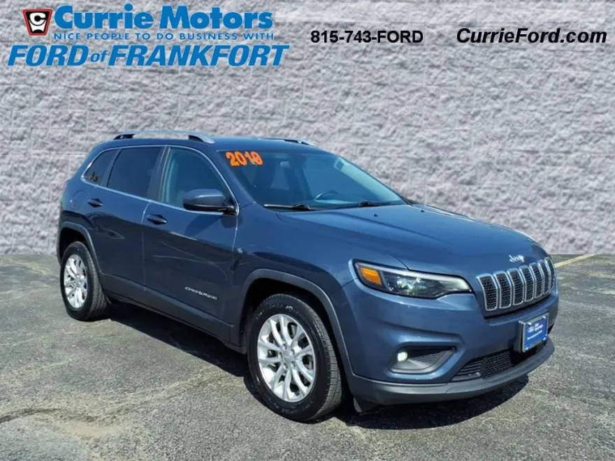 2019 Jeep Cherokee Latitude photo 1