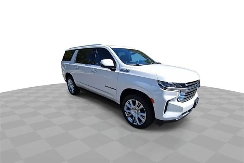 2022 Chevrolet Suburban High Country photo 1
