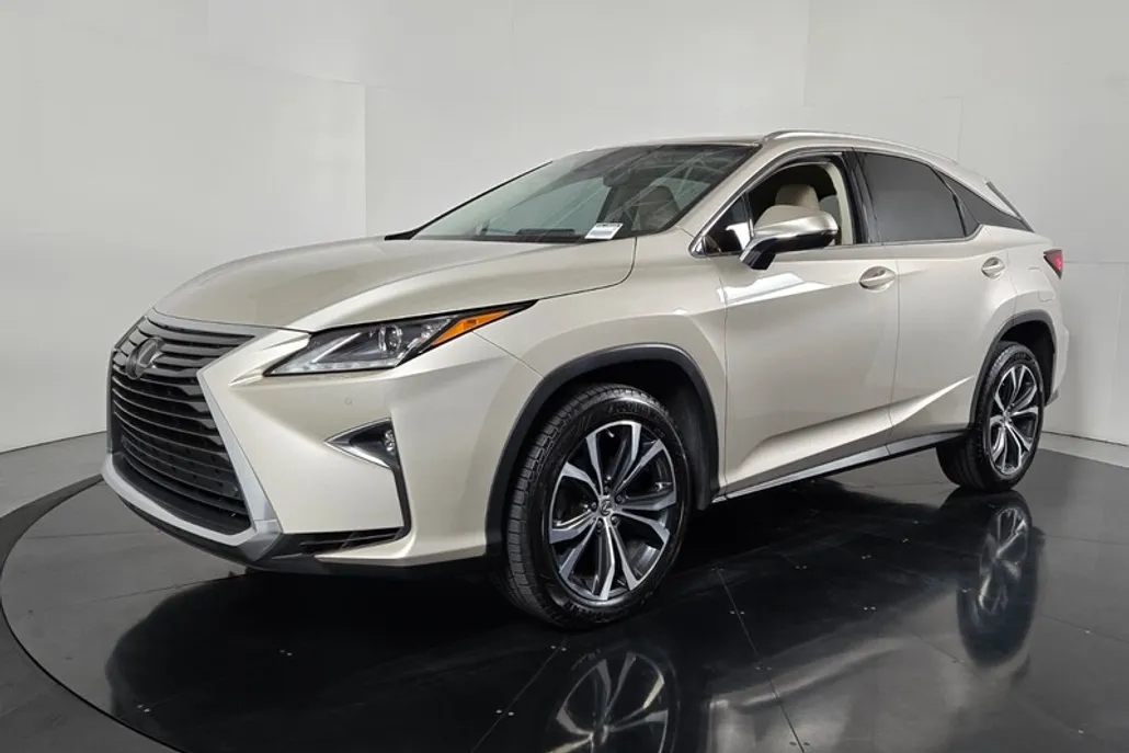 2017 Lexus RX photo 1