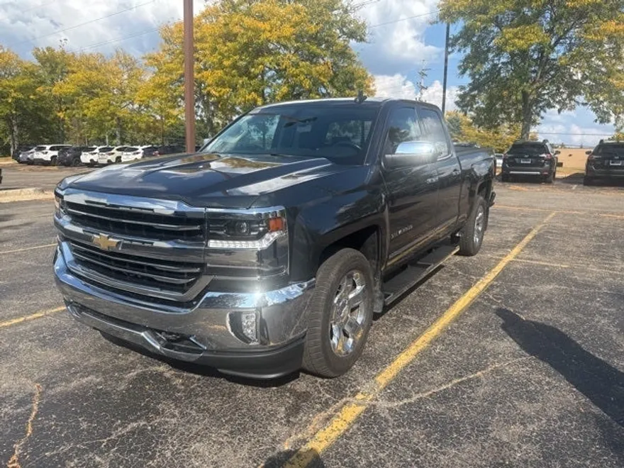 2018 Chevrolet Silverado 1500 LTZ photo 1