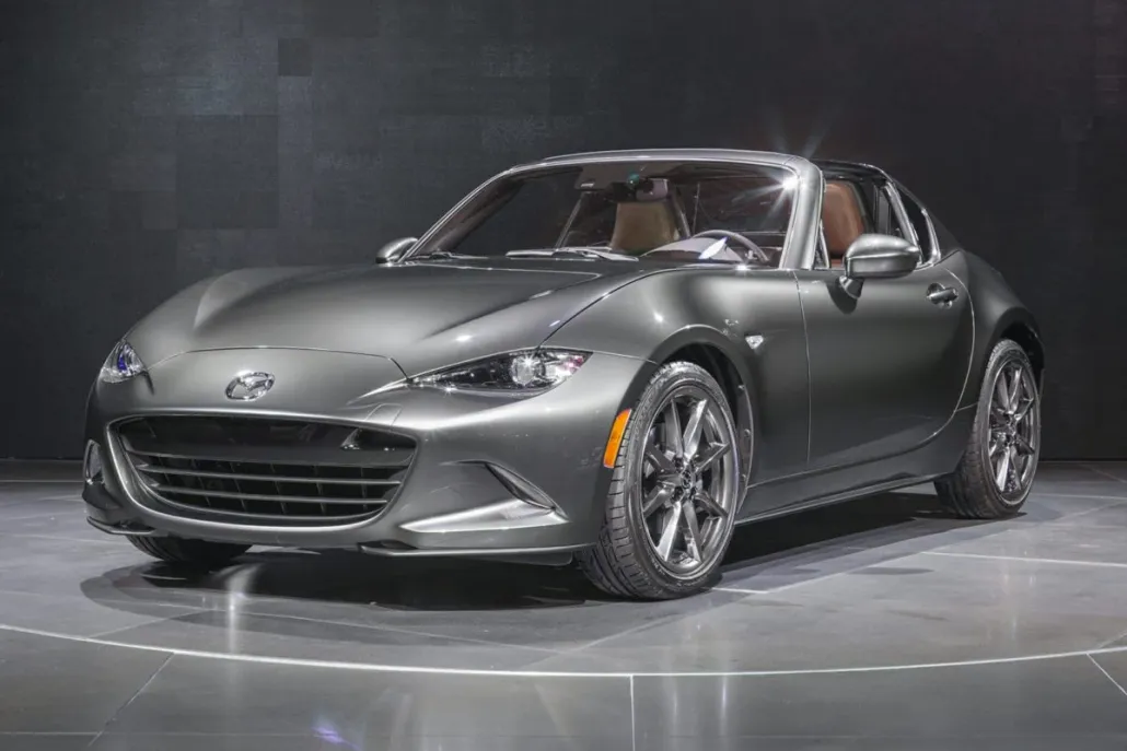 2017 Mazda MX-5 Miata RF Miata Grand Touring photo 1