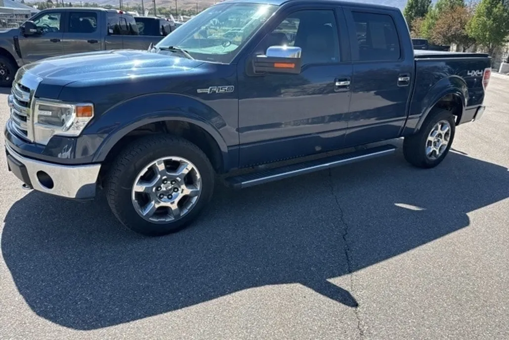 2014 Ford F-150 Lariat photo 1