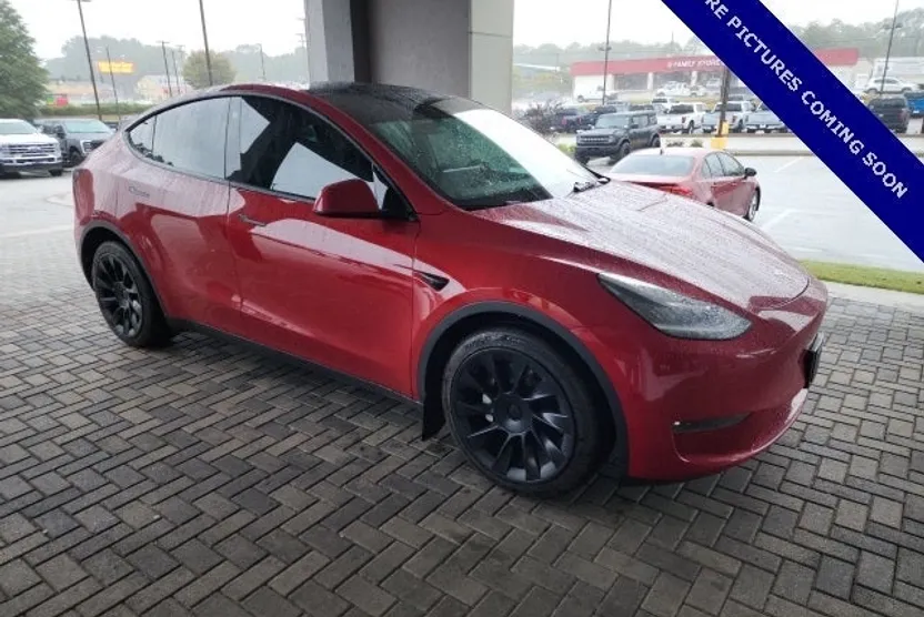 2021 Tesla Model Y Long Range photo 1