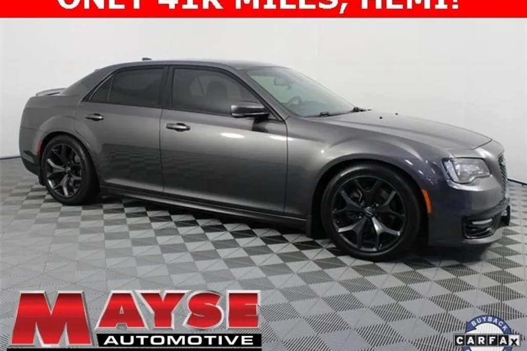 2022 Chrysler 300 S photo 1