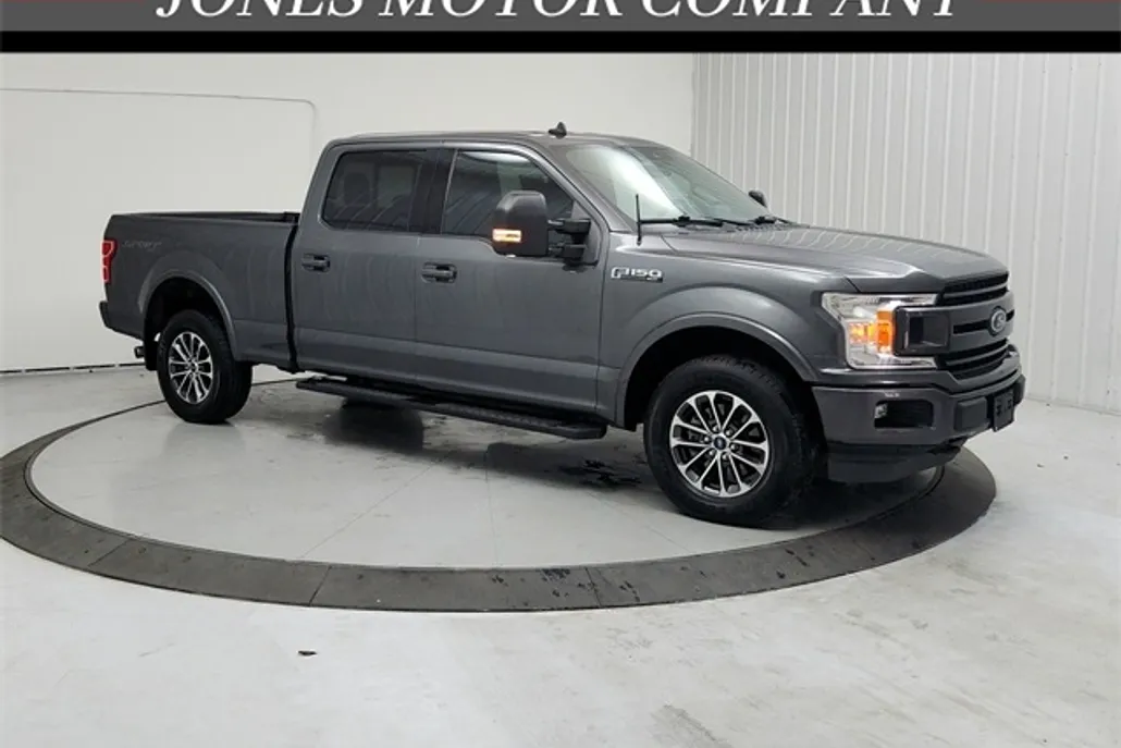2019 Ford F-150 XLT photo 1