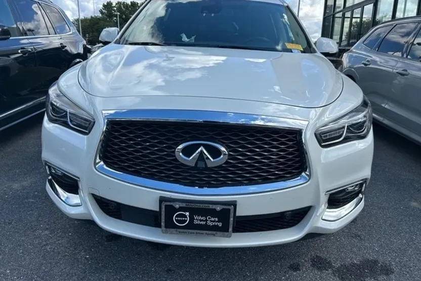 2020 Infiniti QX60 Luxe photo 1