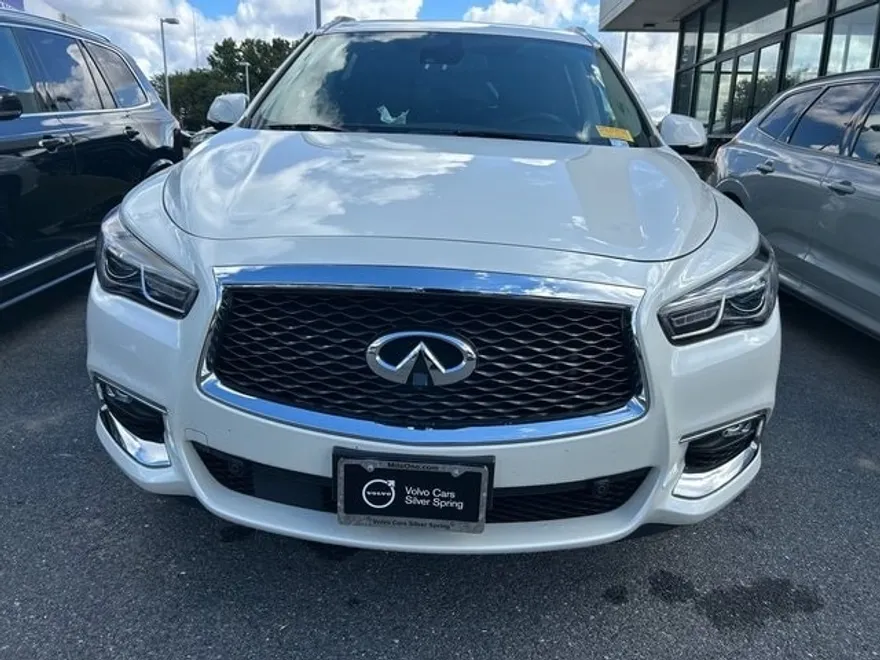 2020 Infiniti QX60 Luxe photo 1
