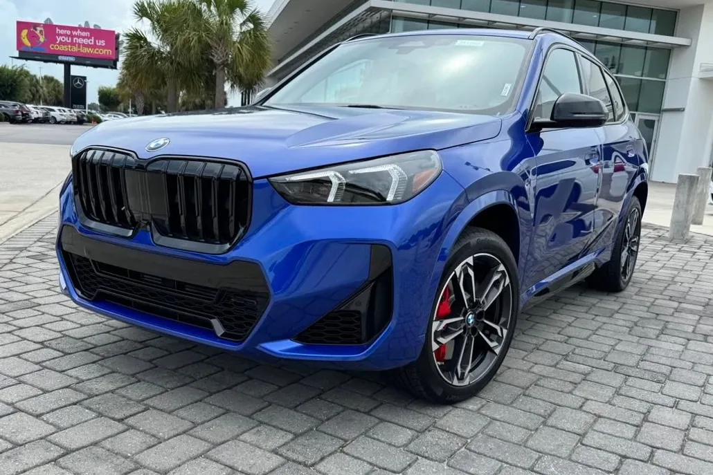 2025 Bmw X1 XDrive28i photo 1