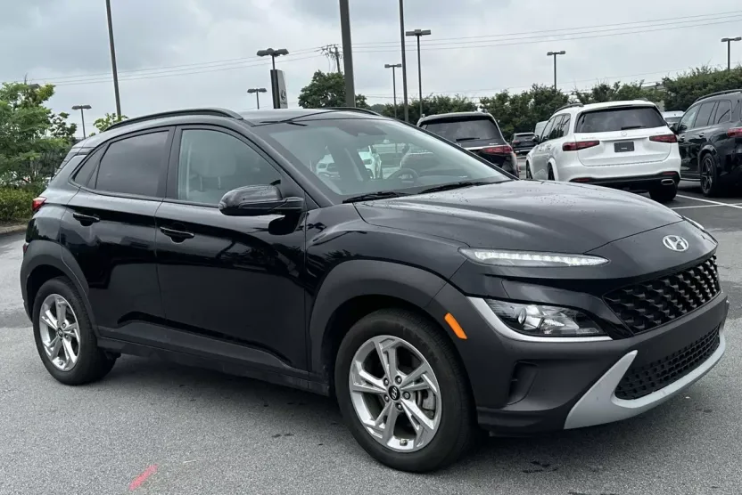 2023 Hyundai Kona SEL photo 1