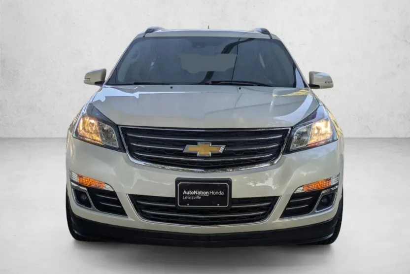 2015 Chevrolet Traverse LTZ photo 1
