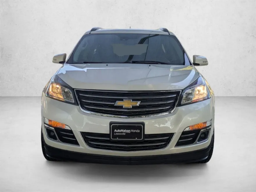 2015 Chevrolet Traverse LTZ photo 1