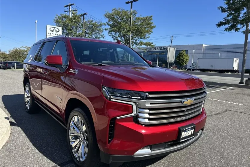 2021 Chevrolet Tahoe High Country photo 1