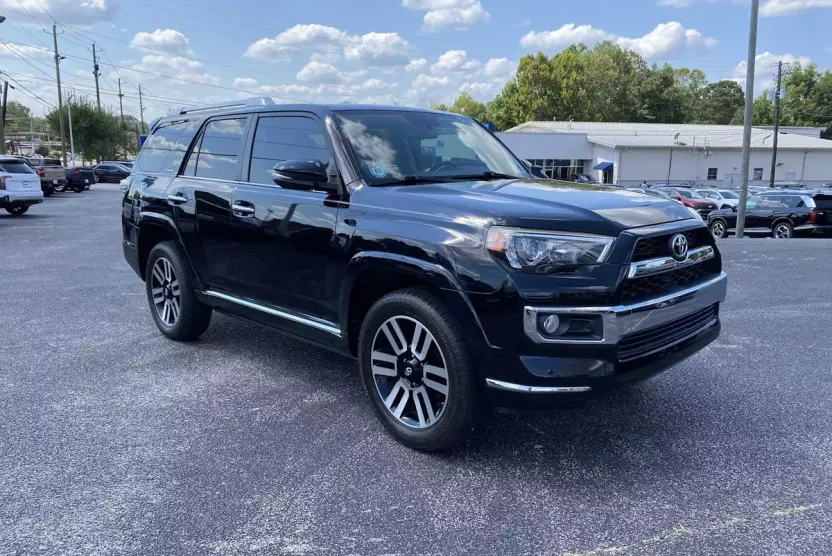 2016 Toyota 4Runner Limited 4WD photo 1