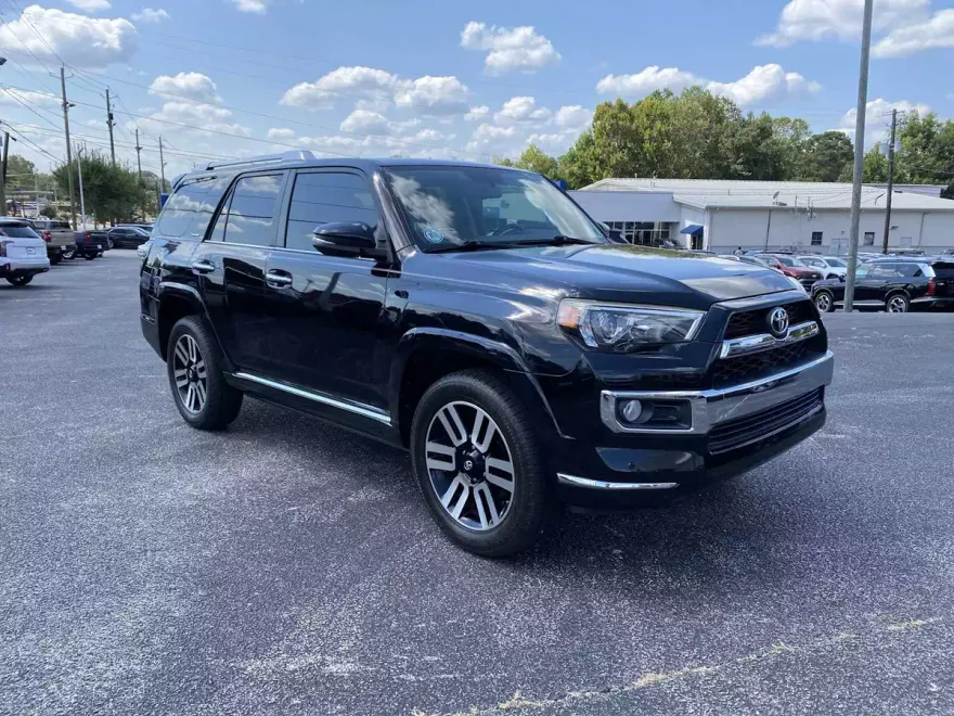 2016 Toyota 4Runner Limited 4WD photo 1