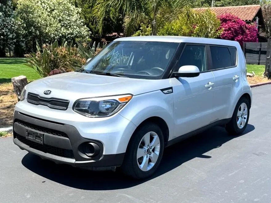 2018 Kia Soul Base photo 1
