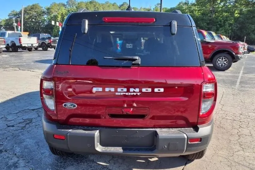 2025 Ford Bronco Sport Outer Banks photo 1