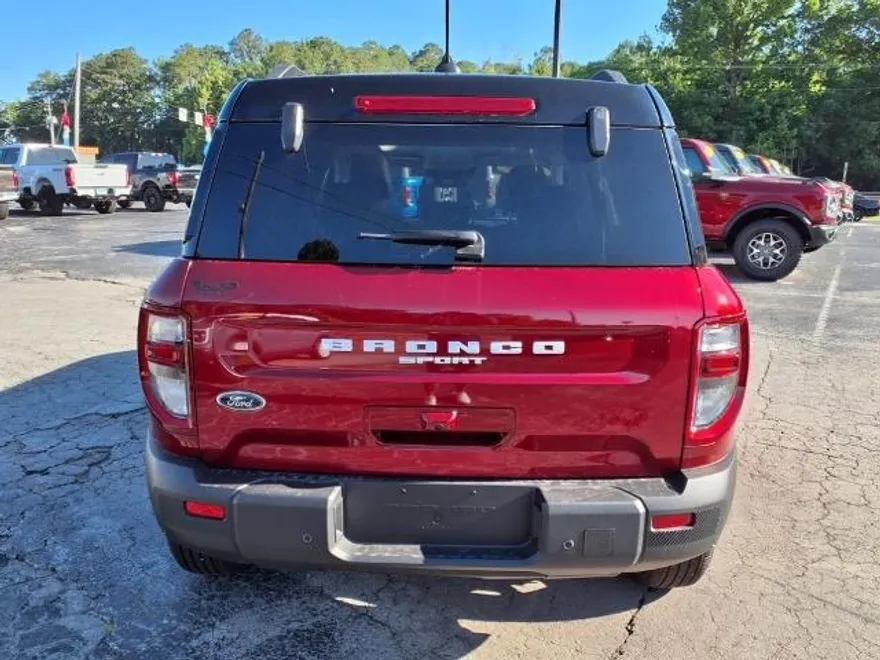 2025 Ford Bronco Sport Outer Banks photo 1