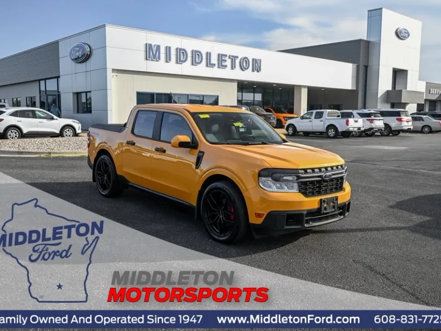 2023 Ford Maverick XLT Lariat photo 1