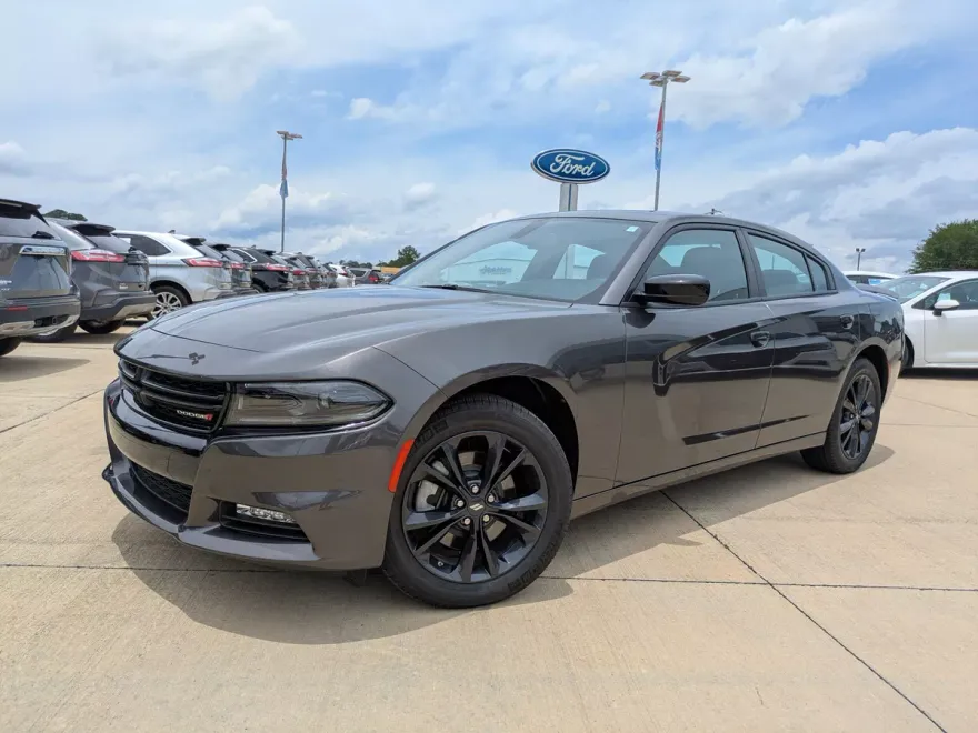 2023 Dodge Charger SXT photo 1