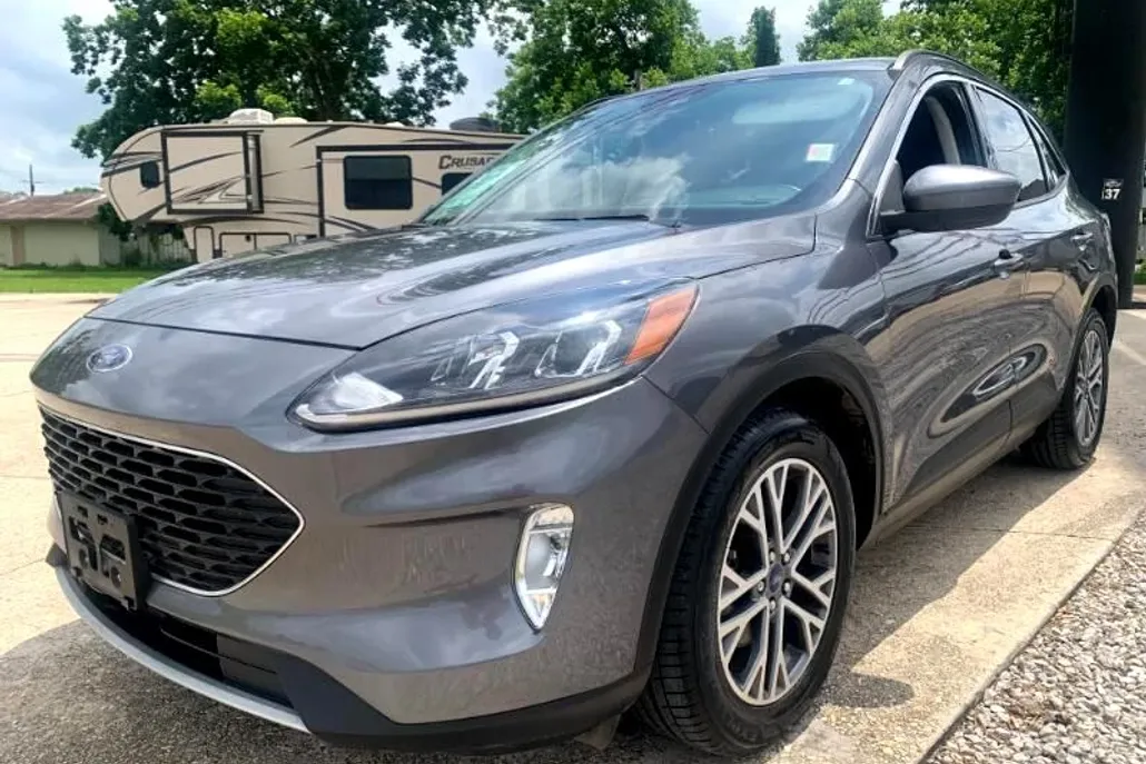 2021 Ford Escape SEL photo 1