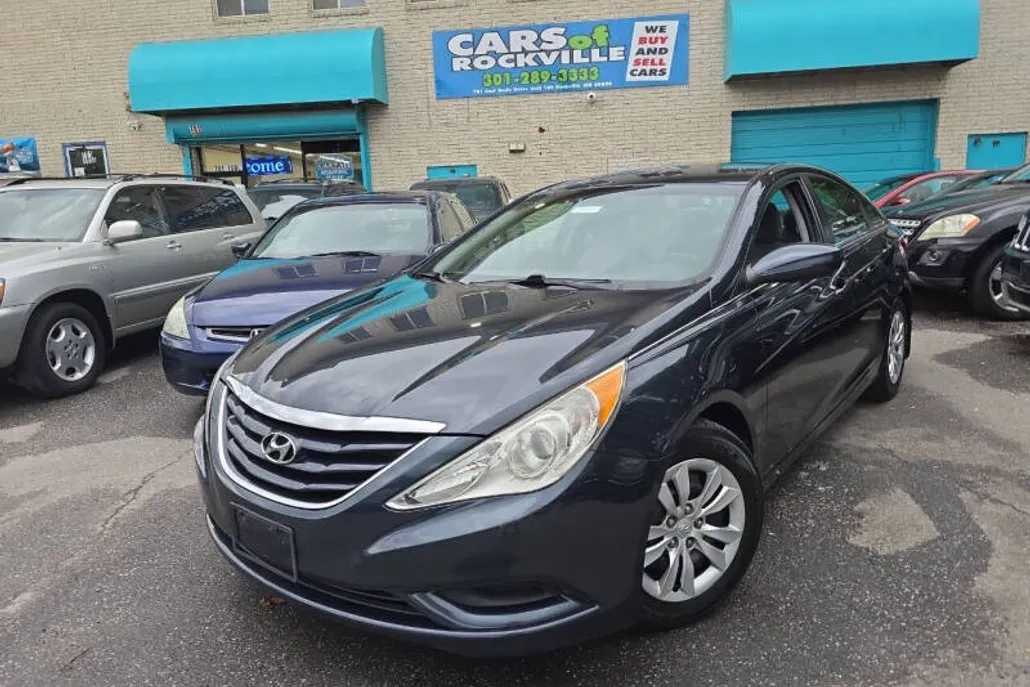 2012 Hyundai Sonata GLS photo 1