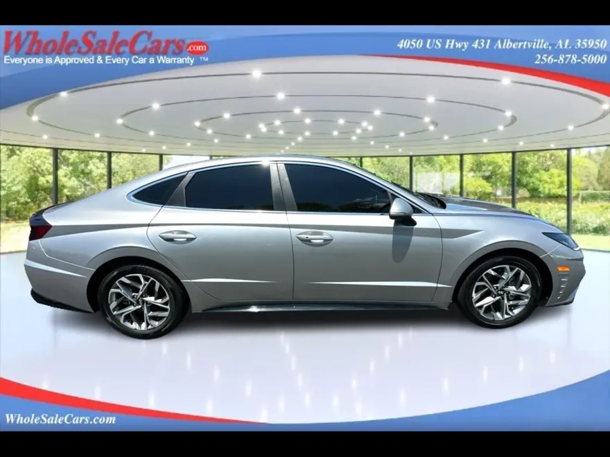 2022 Hyundai Sonata SEL photo 1